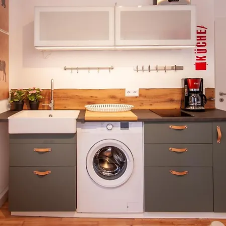 Modern & Spacious For Up To 8 Persons * Würzburg