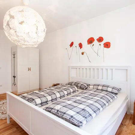 Appartement Modern & Spacious For Up To 8 Persons