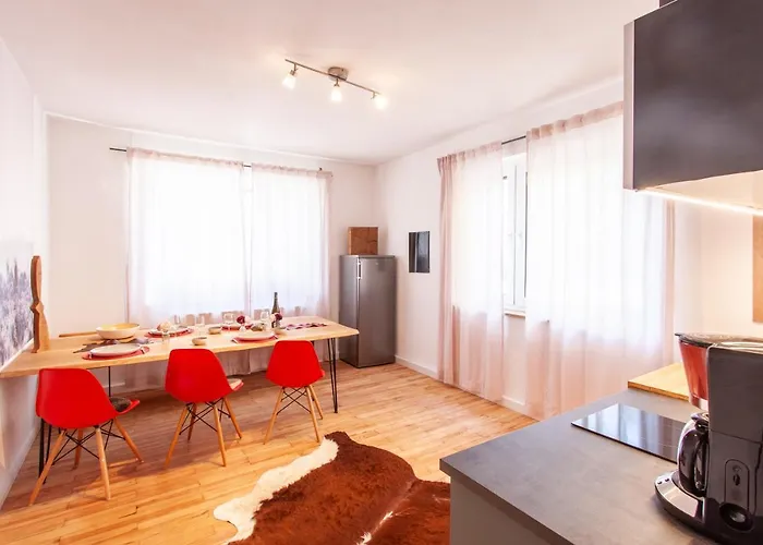 Apartment Moderne 100 Qm Stadtwohnung Neu Und Zentral Gelegen